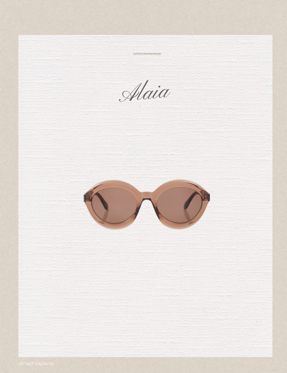 lunettes élégantes avec robe de cérémonie